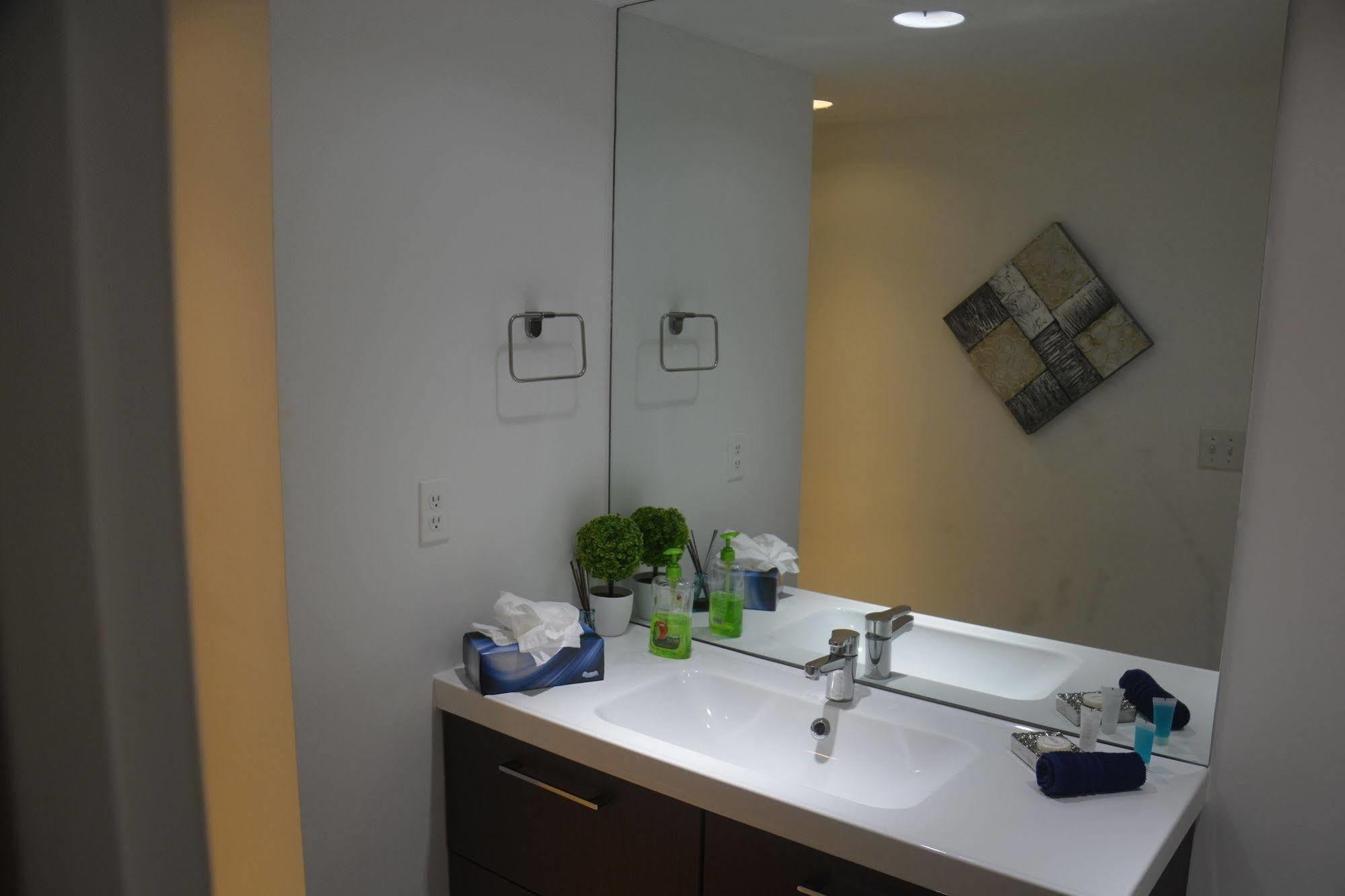Apartments At Sian Residences Hallandale Beach Exterior photo